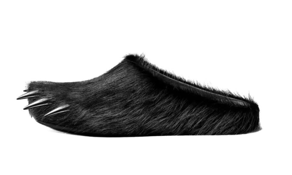 Bravest Studios Black Bear Claws