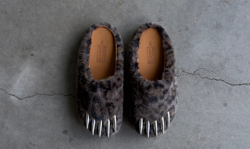 Bravest Studios Dark Leopard Bear Claws